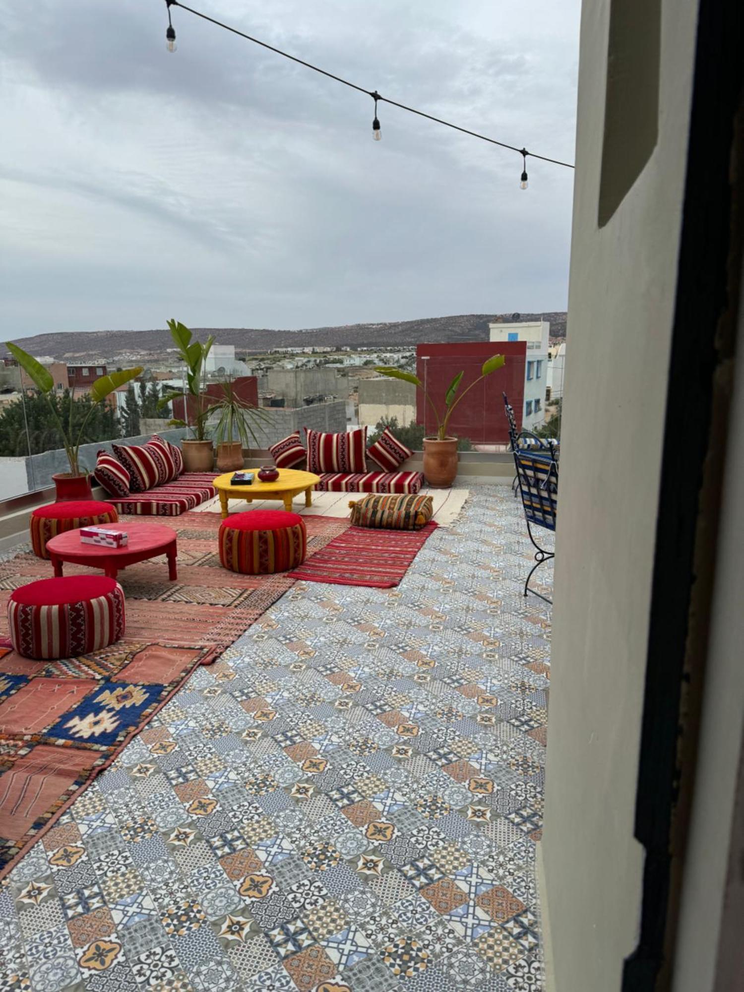 Playa Del Sol Surf House Vandrerhjem Tamraght Eksteriør bilde