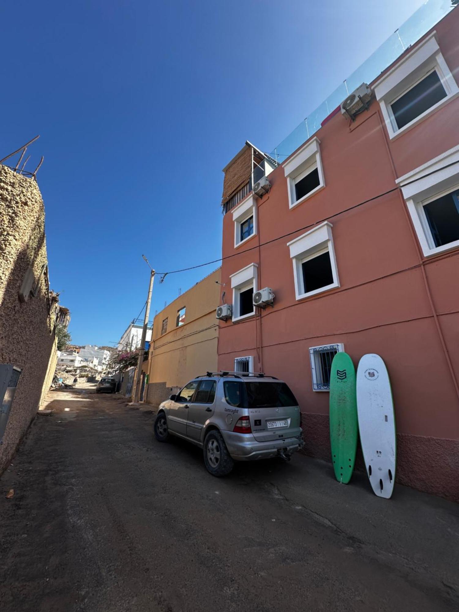 Playa Del Sol Surf House Vandrerhjem Tamraght Eksteriør bilde